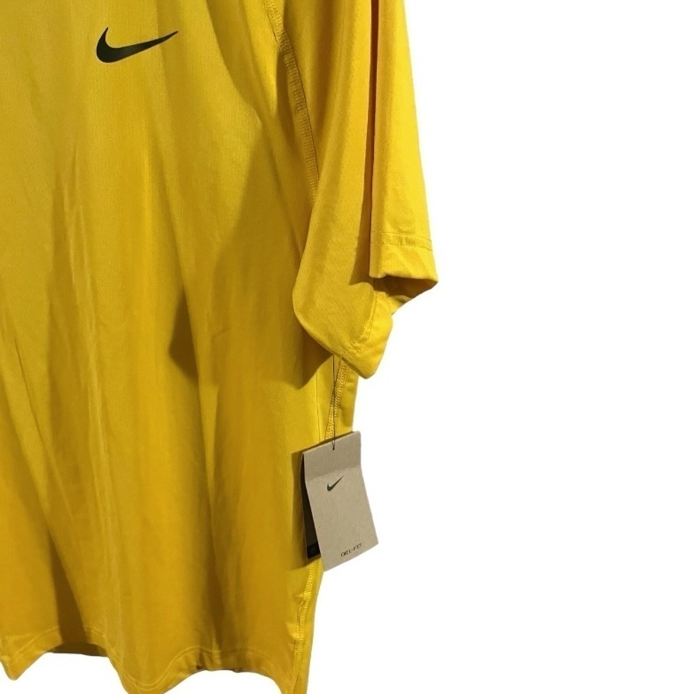 NWT Nike Dri-Fit T shirt Size Small - Picture 6 of 9